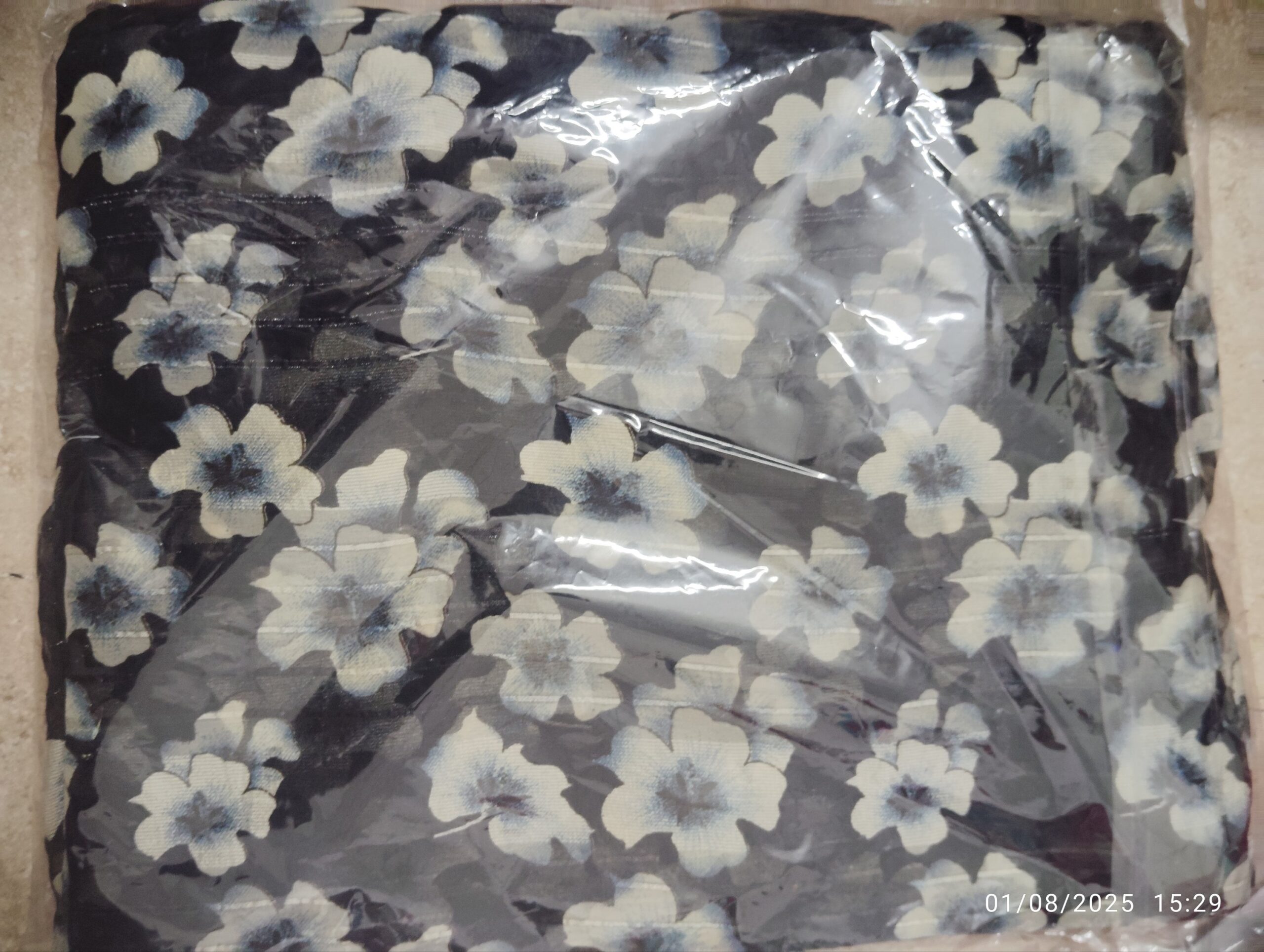 Black flower Printed saree - Image 2
